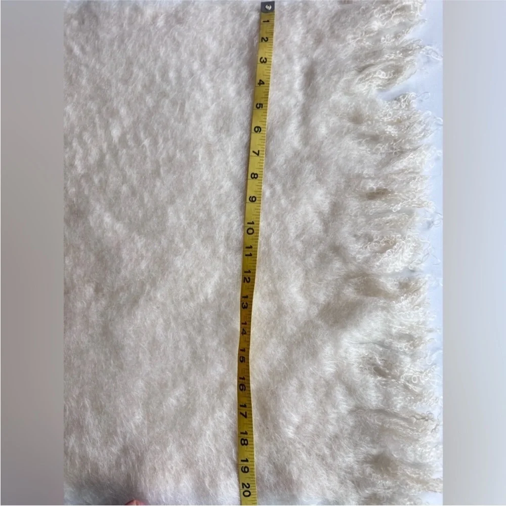 Vintage Beige Wool Chunky Scarf blanket Wrap